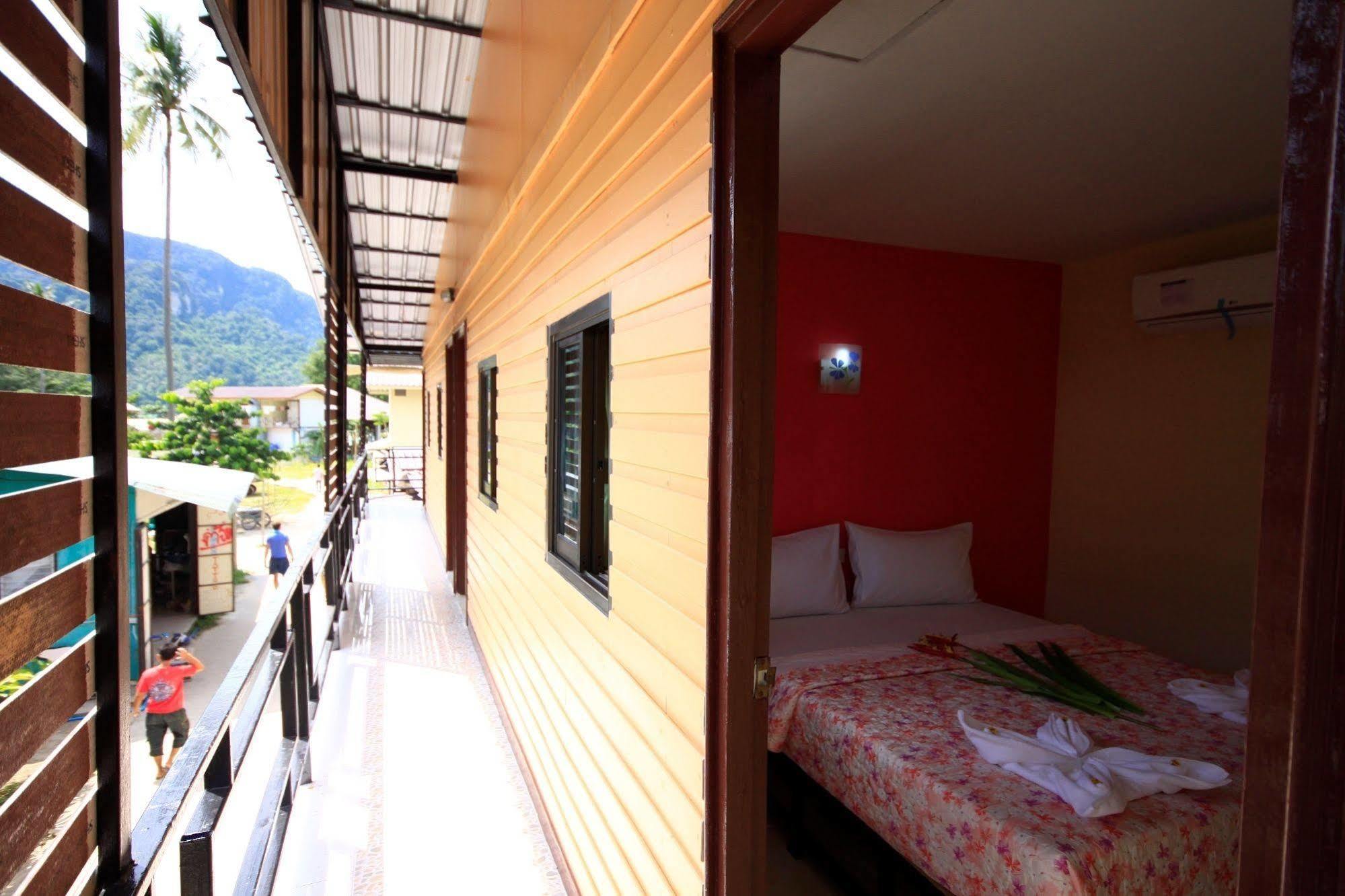 Pongpan House Phi Phi Apartman Kültér fotó