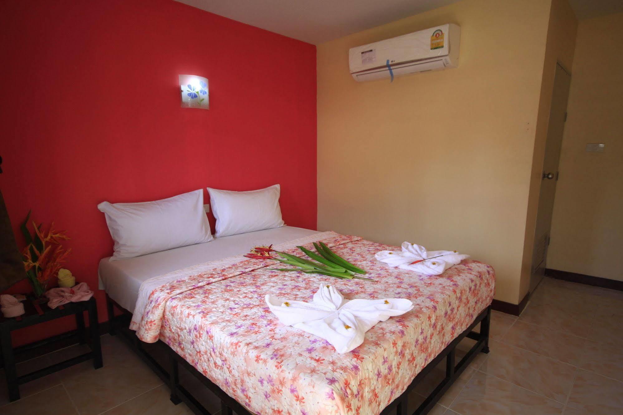 Pongpan House Phi Phi Apartman Kültér fotó